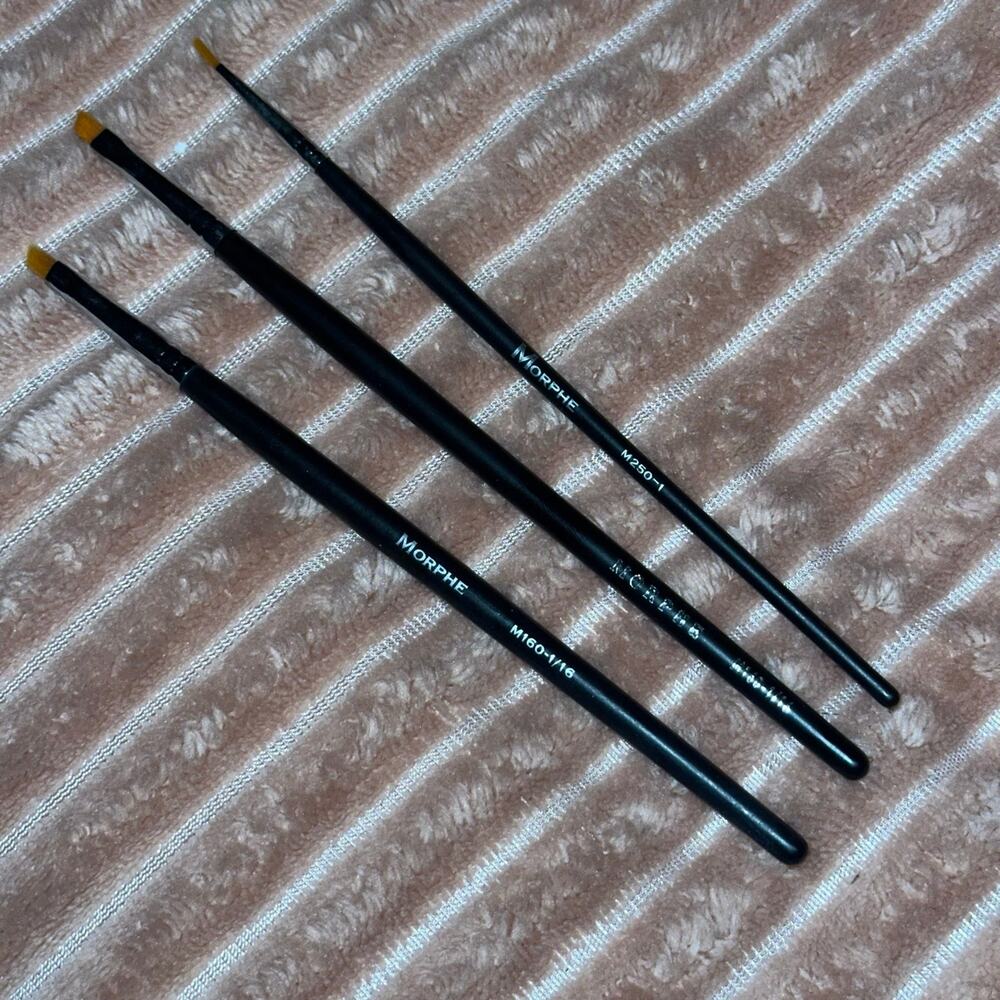 Morphe Liner Brushes